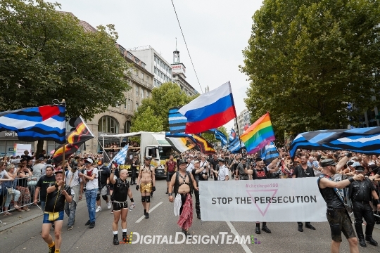 DigitalDesignTeamAX165418