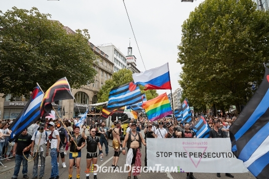 DigitalDesignTeamAX165421