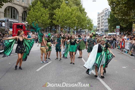 DigitalDesignTeamAX165446