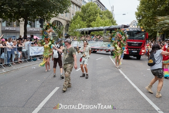 DigitalDesignTeamAX165449