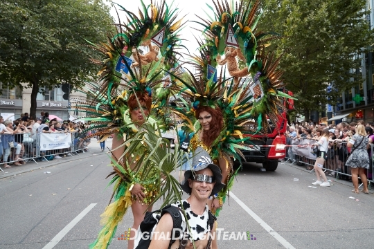 DigitalDesignTeamAX165455