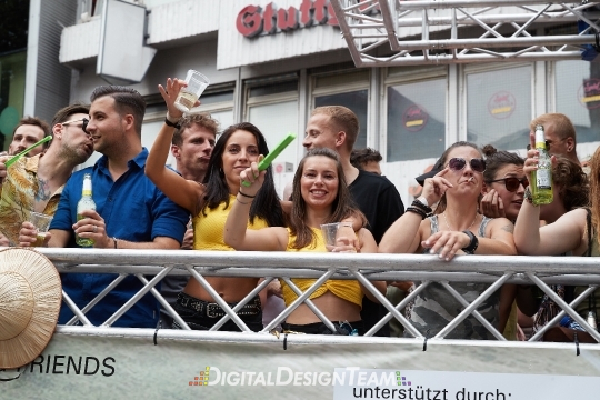 DigitalDesignTeamAX165465