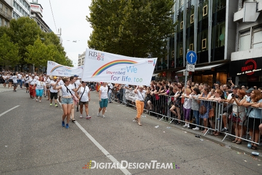 DigitalDesignTeamAX165475