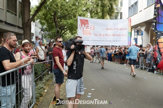 DigitalDesignTeamAX165671