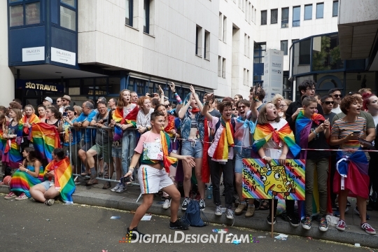 DigitalDesignTeamAX165675