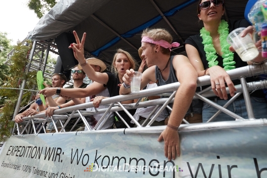 DigitalDesignTeamAX165688