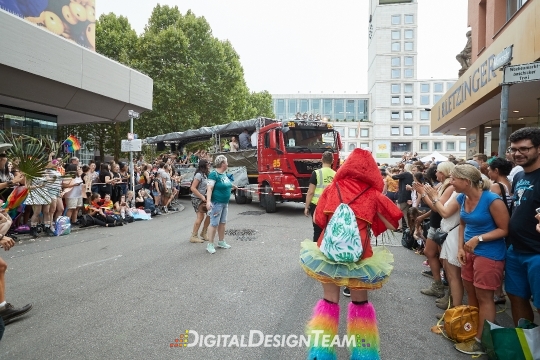 DigitalDesignTeamAX165720