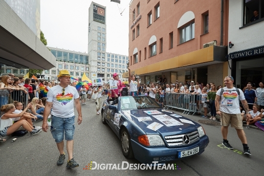 DigitalDesignTeamAX165810