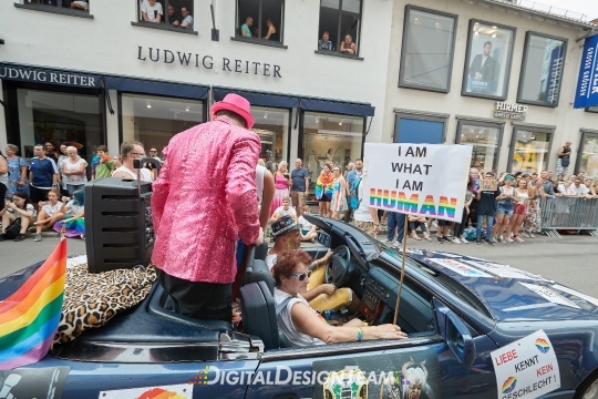 DigitalDesignTeamAX165812