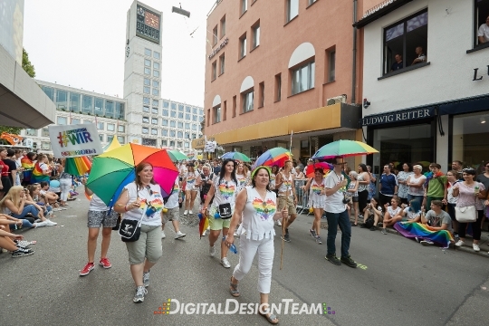 DigitalDesignTeamAX165814