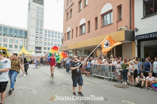 DigitalDesignTeamAX165821