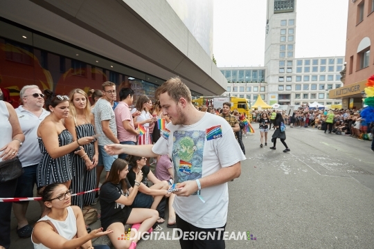 DigitalDesignTeamAX165823