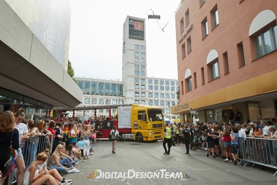 DigitalDesignTeamAX165824