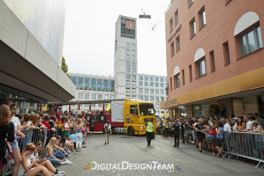 DigitalDesignTeamAX165825