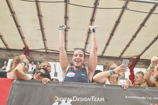 DigitalDesignTeamAX165843