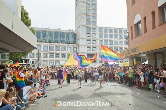 DigitalDesignTeamAX165859