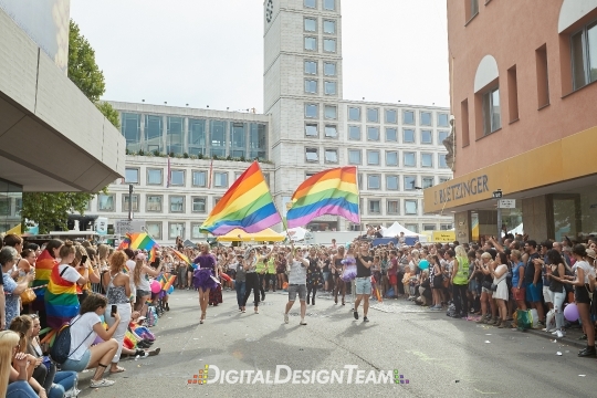 DigitalDesignTeamAX165861