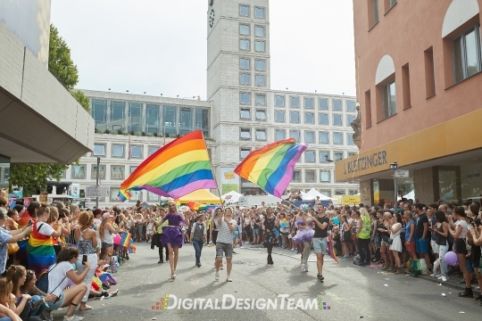 DigitalDesignTeamAX165868