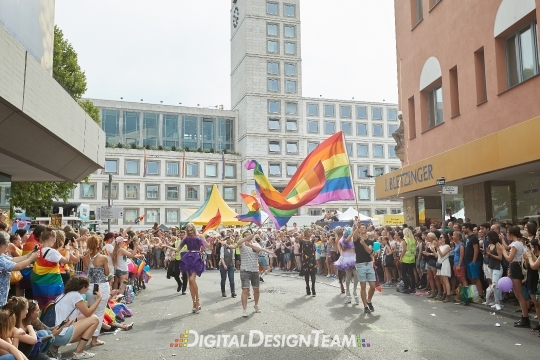 DigitalDesignTeamAX165869