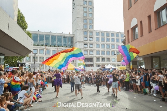 DigitalDesignTeamAX165870