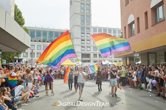 DigitalDesignTeamAX165873