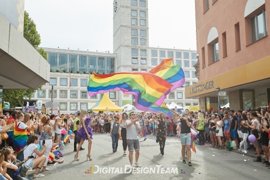 DigitalDesignTeamAX165874