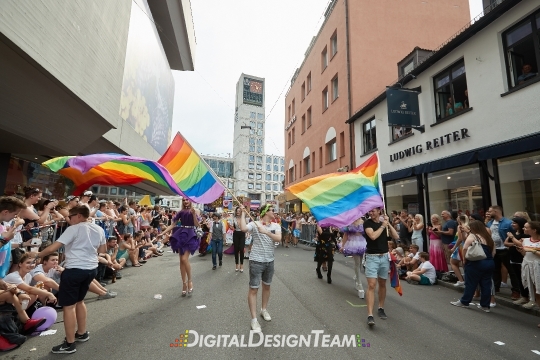 DigitalDesignTeamAX165888