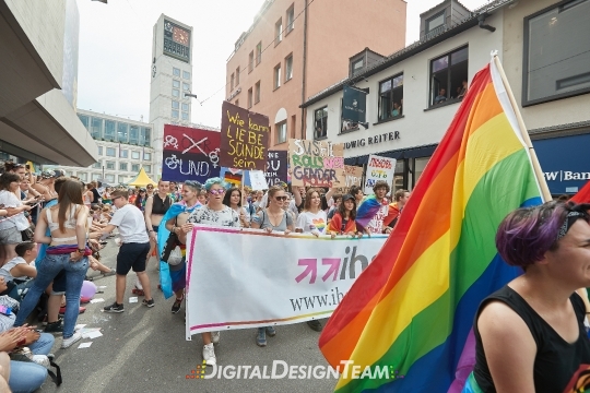 DigitalDesignTeamAX165900