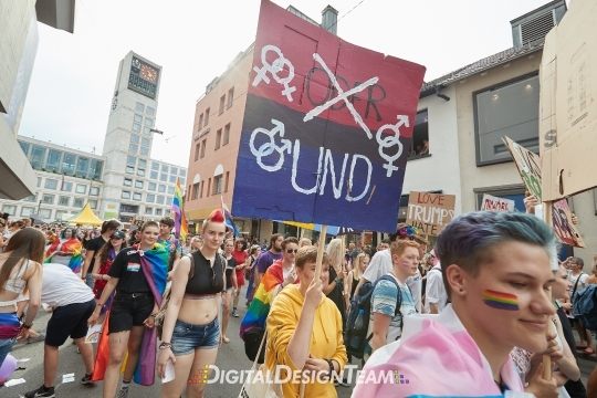 DigitalDesignTeamAX165903