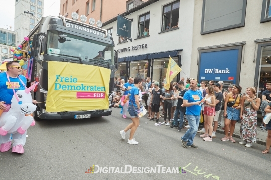 DigitalDesignTeamAX165916