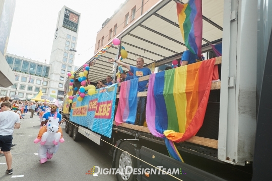 DigitalDesignTeamAX165920