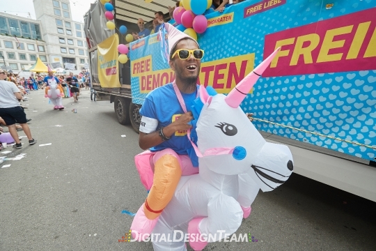 DigitalDesignTeamAX165926