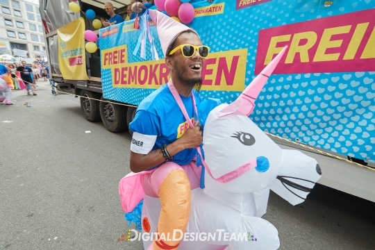 DigitalDesignTeamAX165927