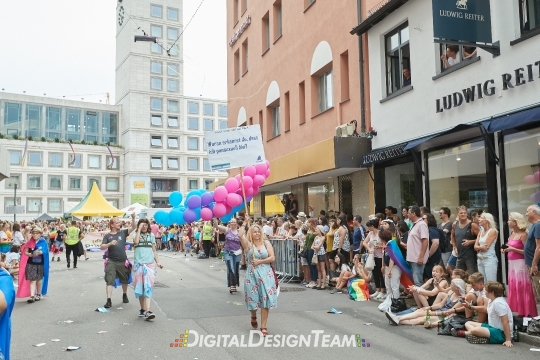 DigitalDesignTeamAX165937