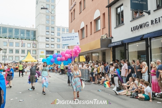 DigitalDesignTeamAX165938