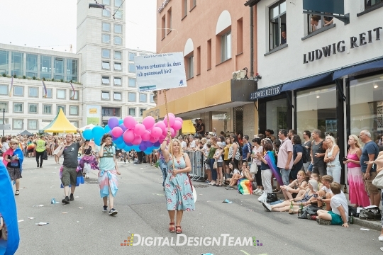 DigitalDesignTeamAX165939