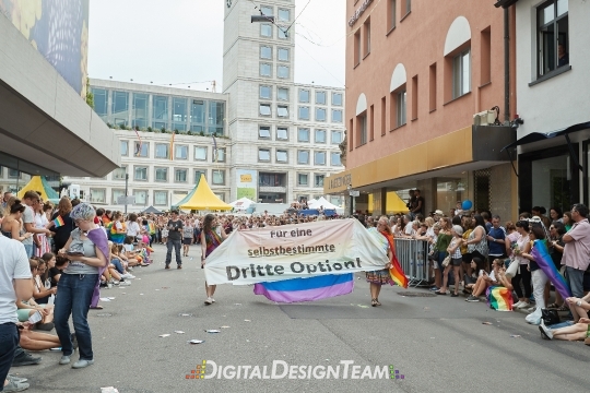 DigitalDesignTeamAX165940