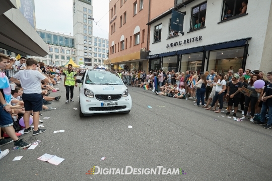 DigitalDesignTeamAX165944