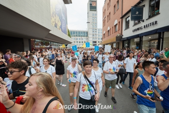 DigitalDesignTeamAX165976