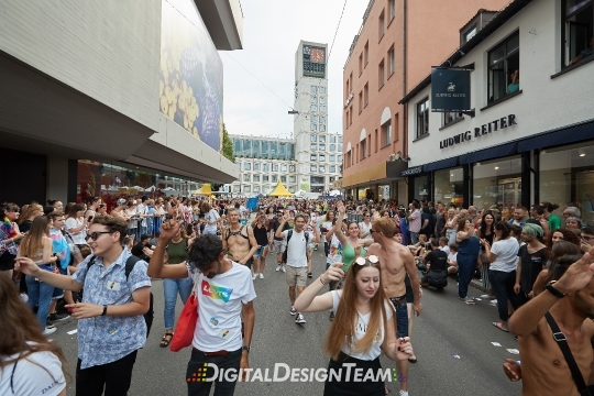 DigitalDesignTeamAX165992