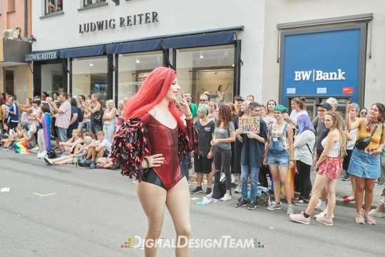 DigitalDesignTeamAX165996