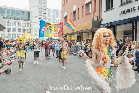 DigitalDesignTeamAX166007