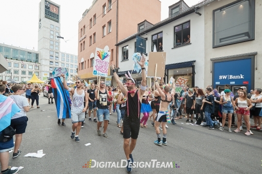 DigitalDesignTeamAX166074