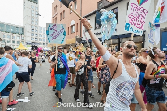 DigitalDesignTeamAX166081