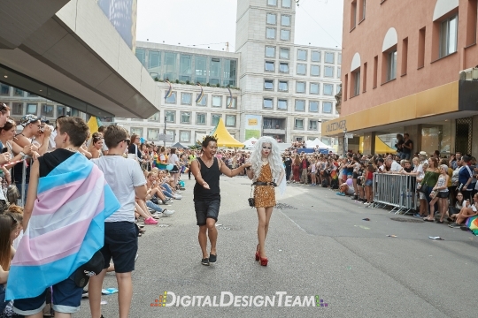 DigitalDesignTeamAX166093