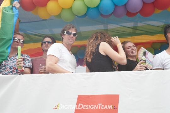 DigitalDesignTeamAX166112