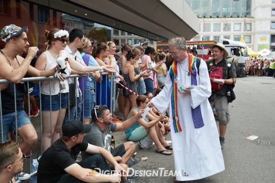 DigitalDesignTeamAX166125