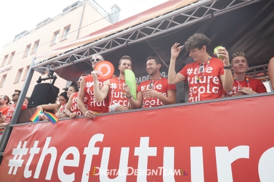 DigitalDesignTeamAX166141