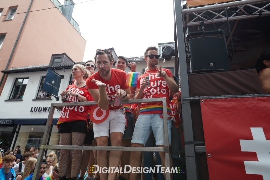 DigitalDesignTeamAX166146