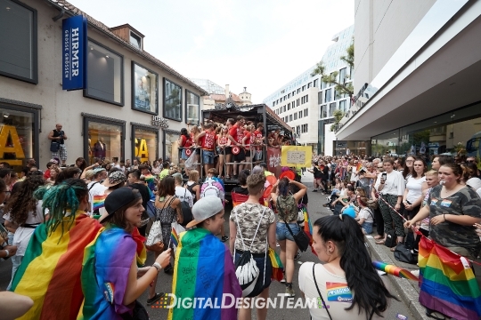 DigitalDesignTeamAX166158